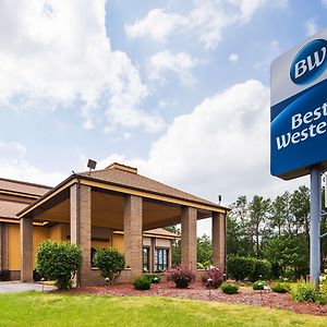 Best Western Ambassador Inn & Suites